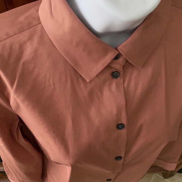 New express bodysuit Button down long sleeve shirt - Picture 9 of 11
